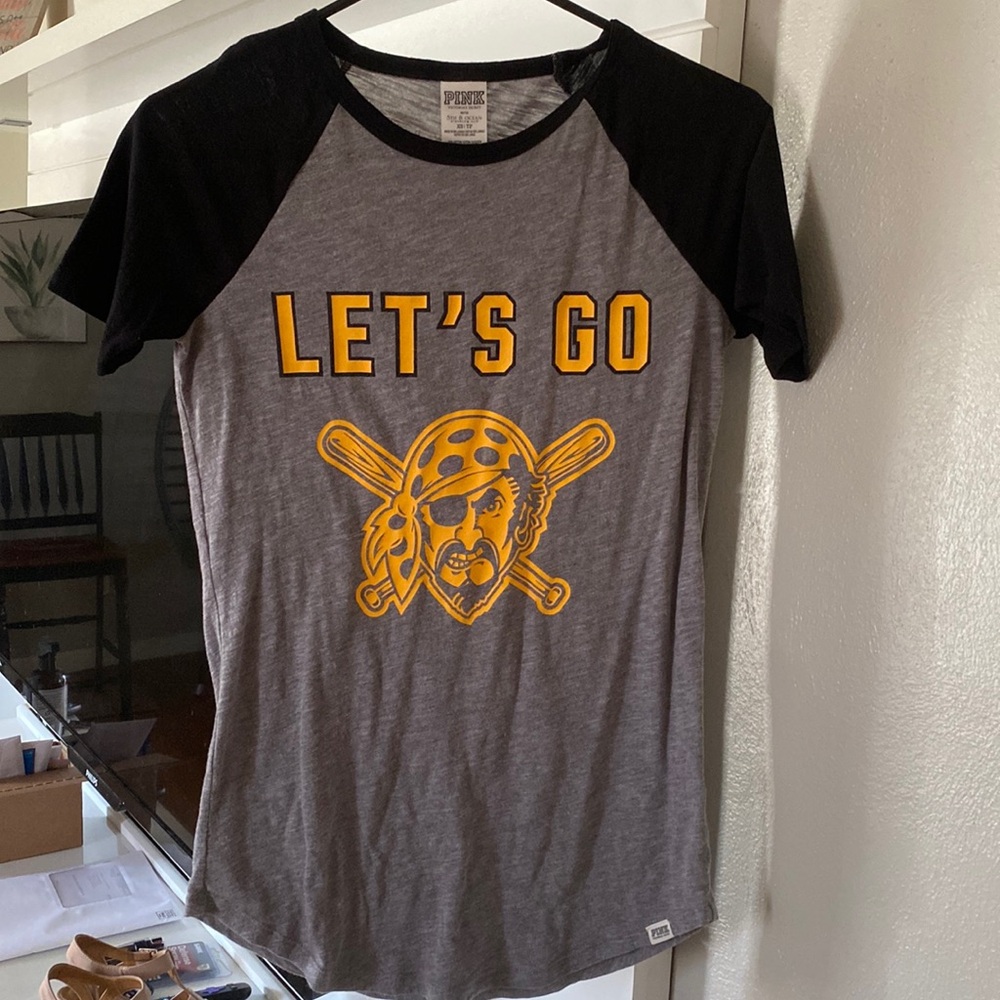 Pittsburgh Pirate T-shirt XS